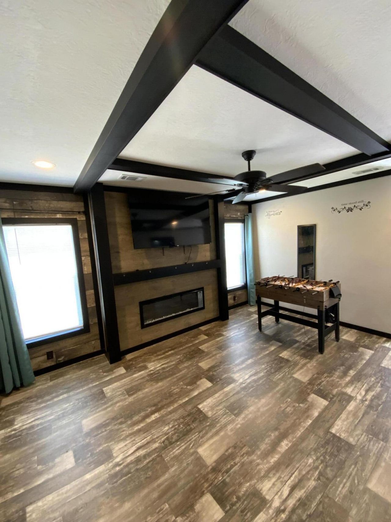 470 Stokes Road Photo 11