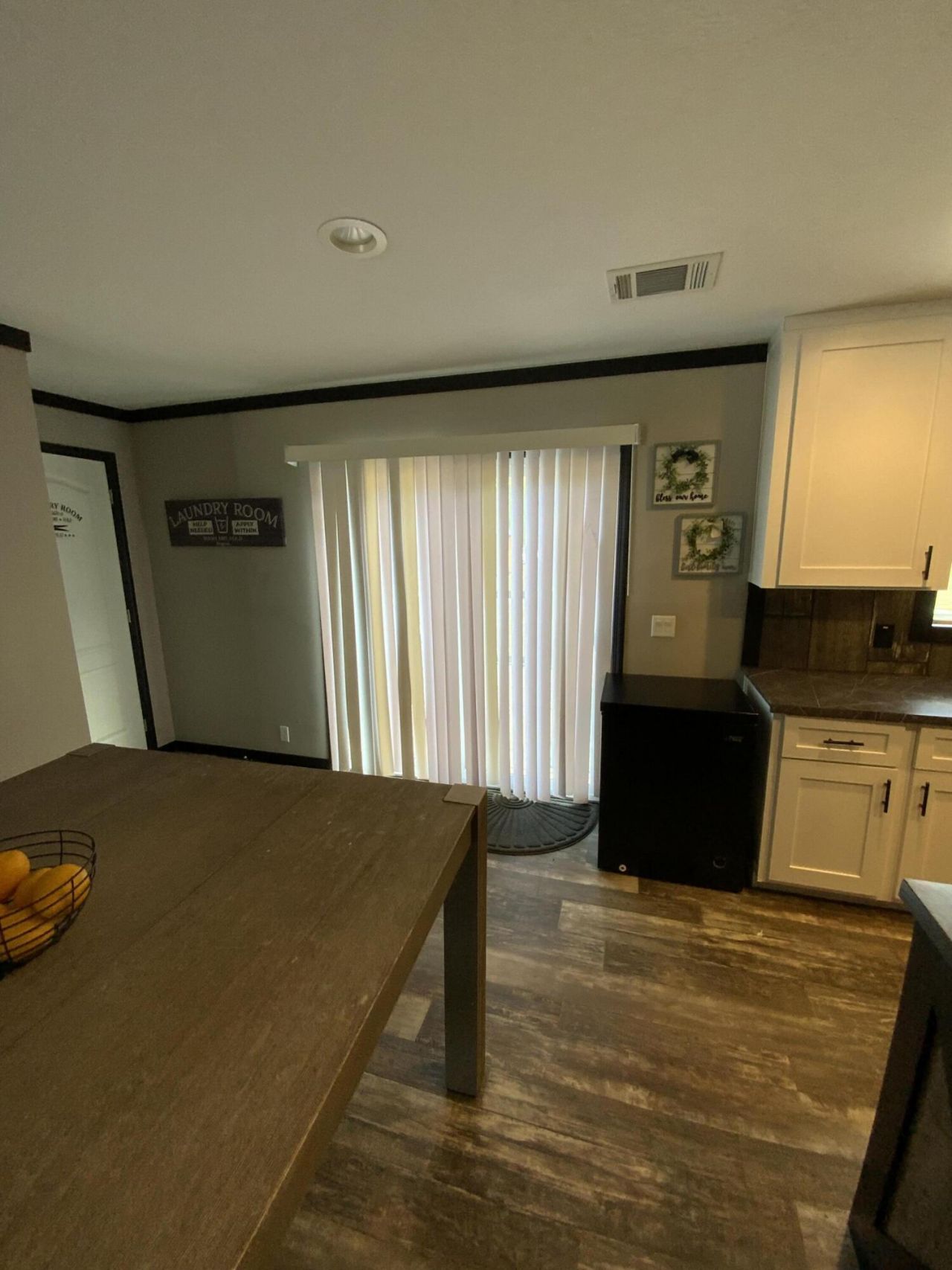 470 Stokes Road Photo 16