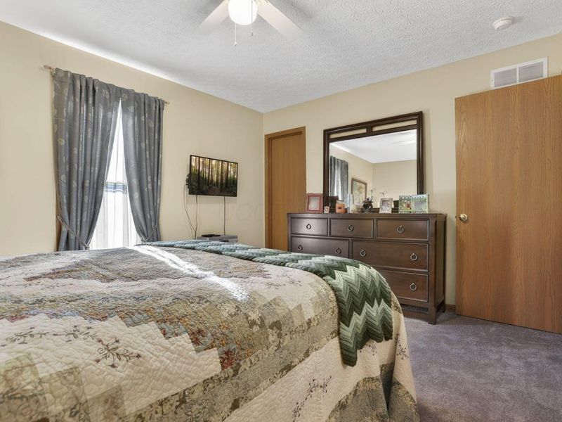 562 Allis PIace E, Reynoldsburg, OH 43068 Photo 22