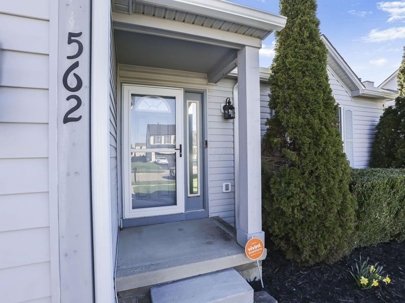 562 Allis PIace E, Reynoldsburg, OH 43068 Photo 4