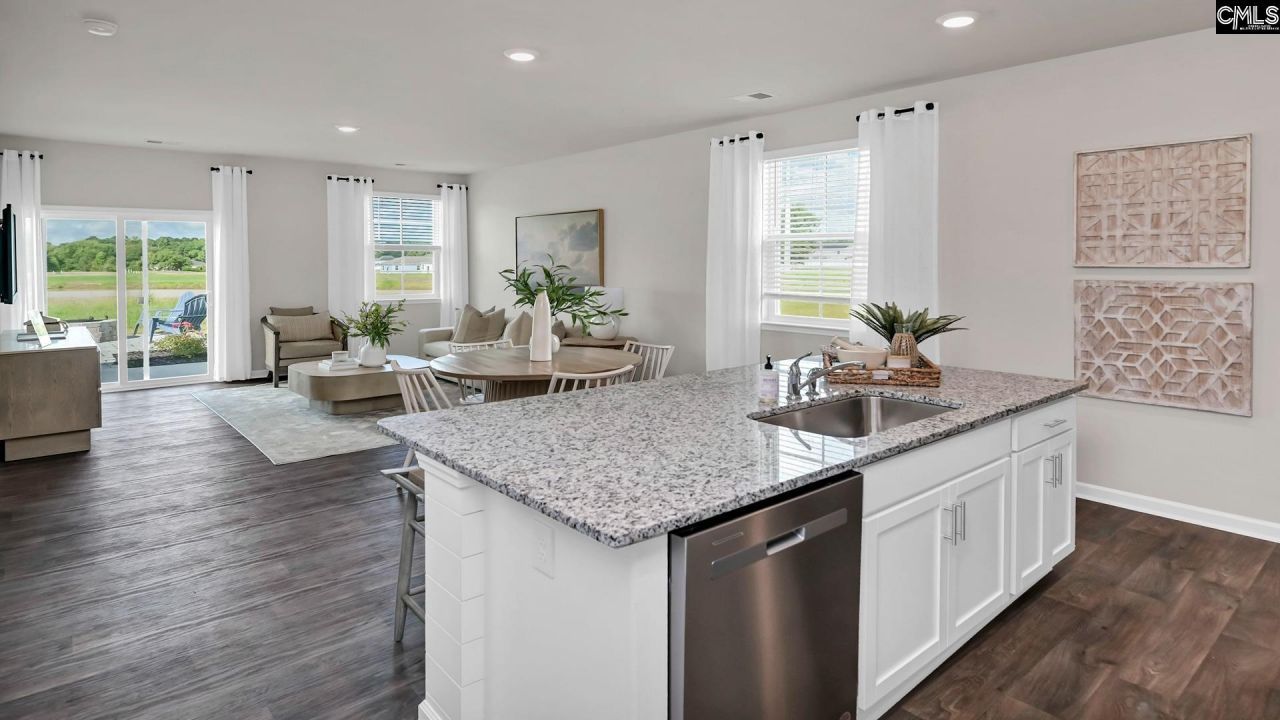 125 Tahoe Drive  Photo 6