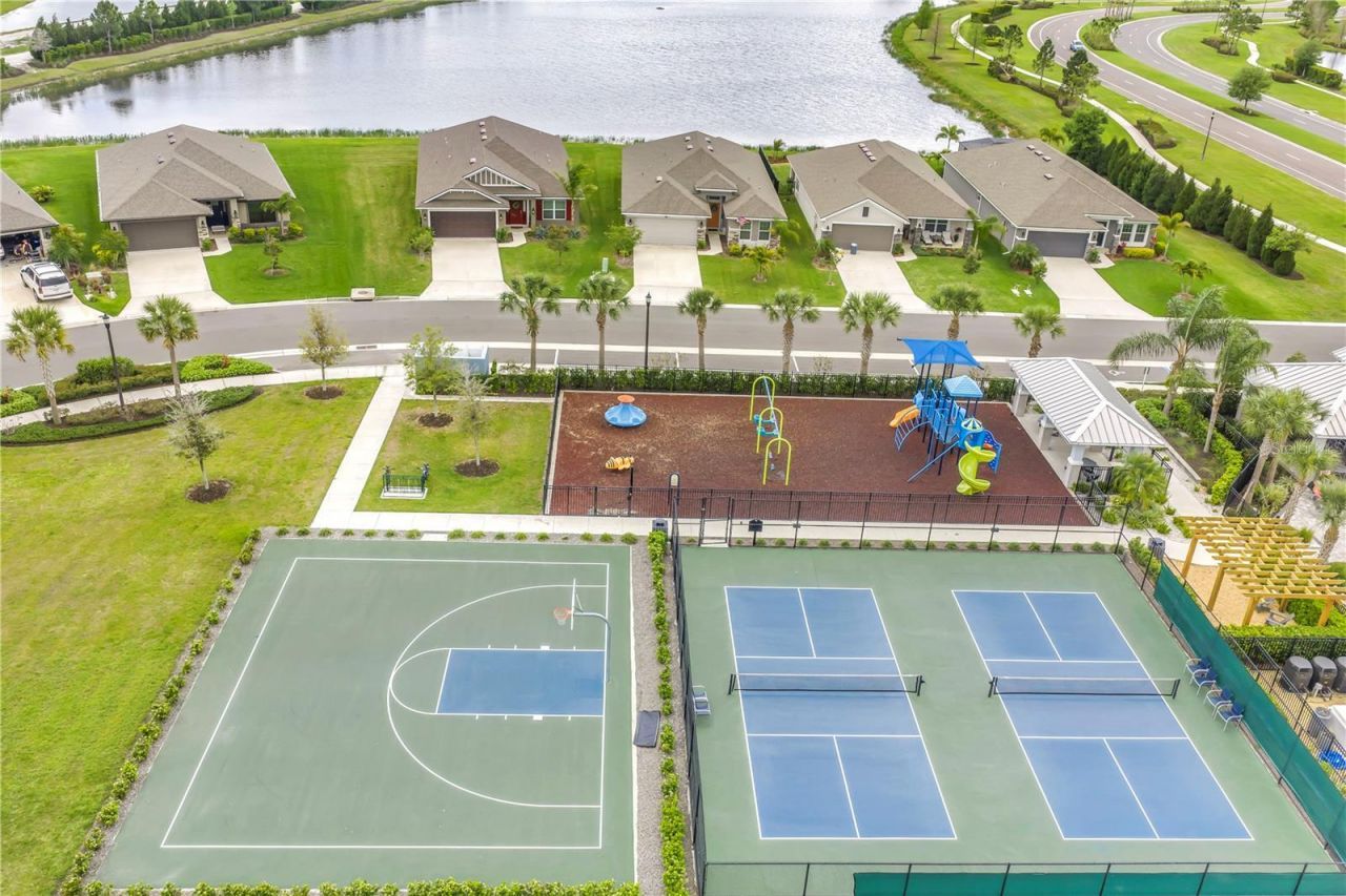 6646 162nd Place E, Parrish, FL 34219 Photo