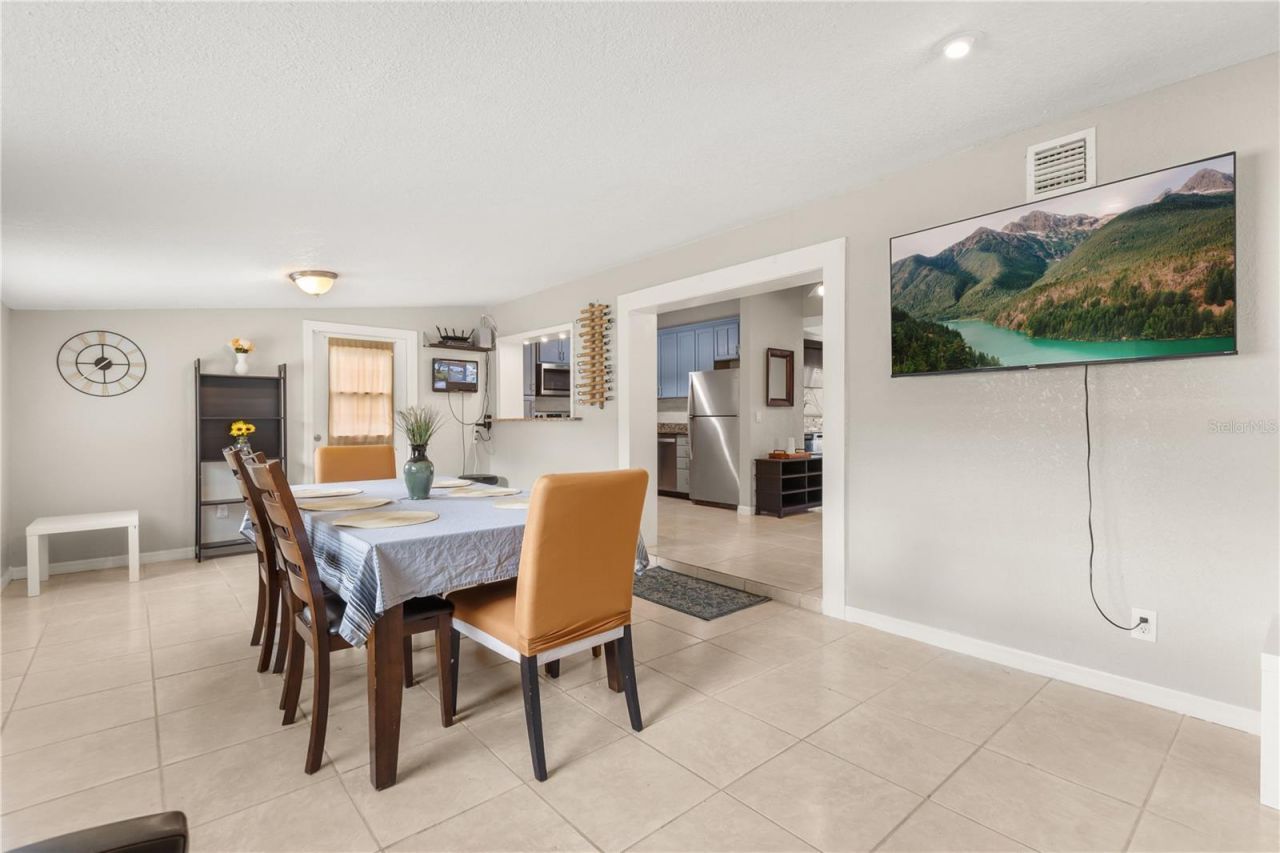 615 Mimosa Terrace, Sanford, FL 32773 Photo