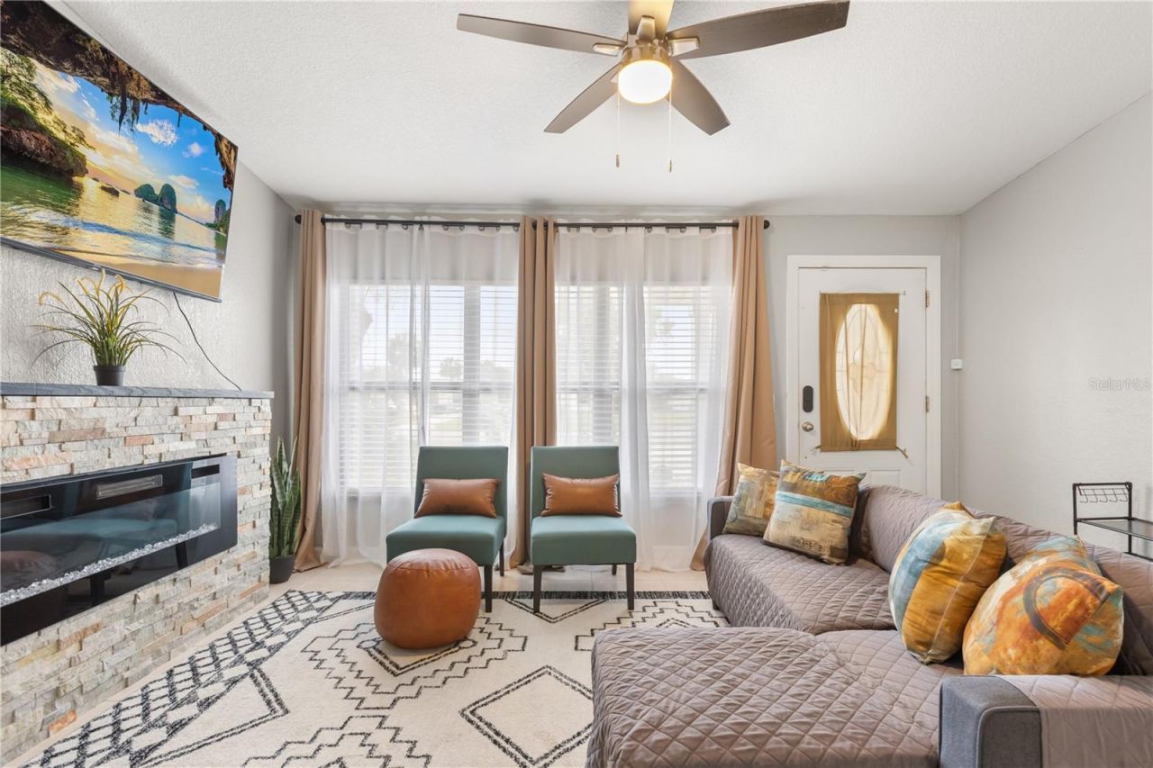 615 Mimosa Terrace, Sanford, FL 32773 Photo