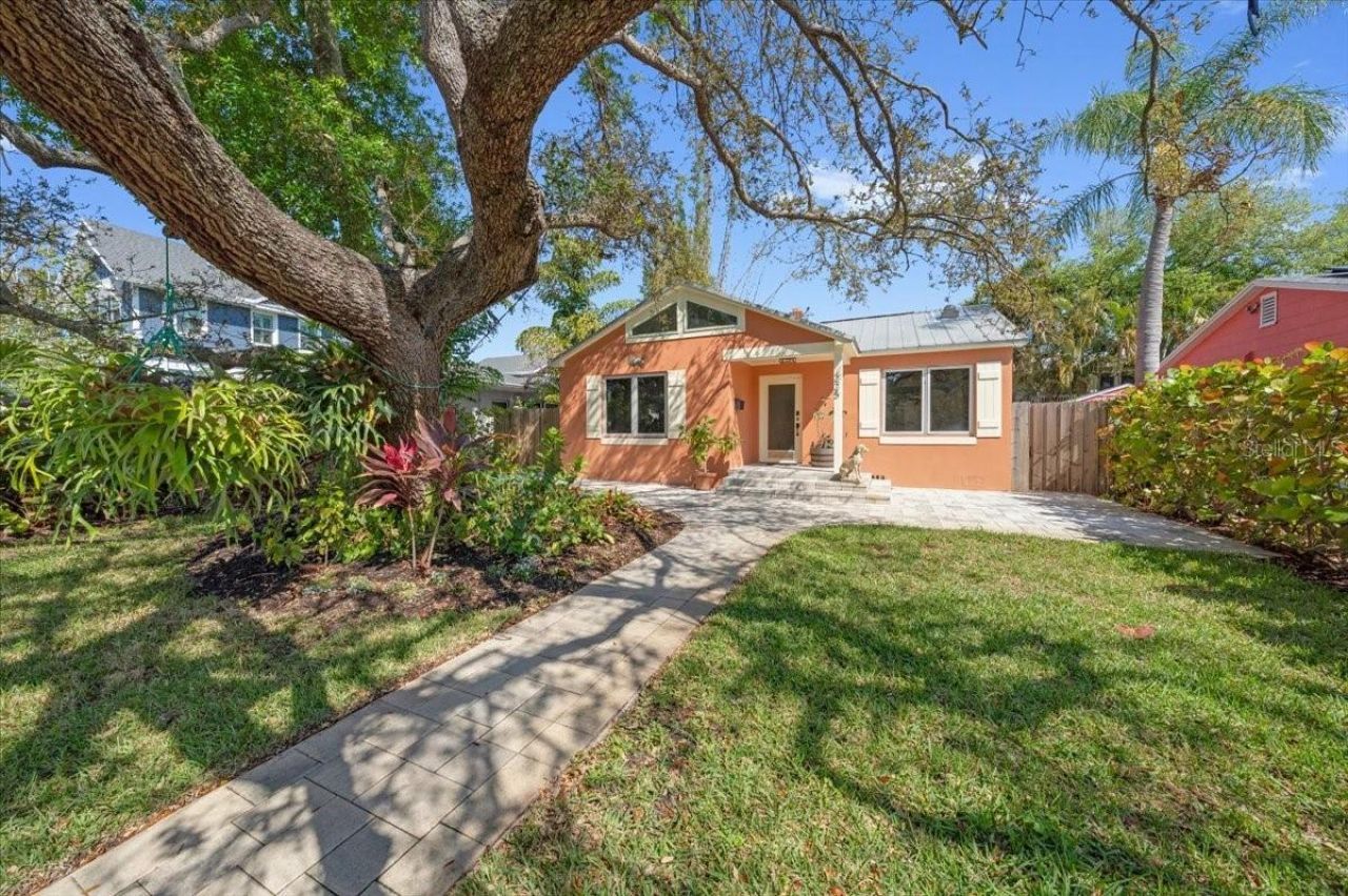 225 17th Avenue Se, Saint Petersburg, FL 33701 Photo