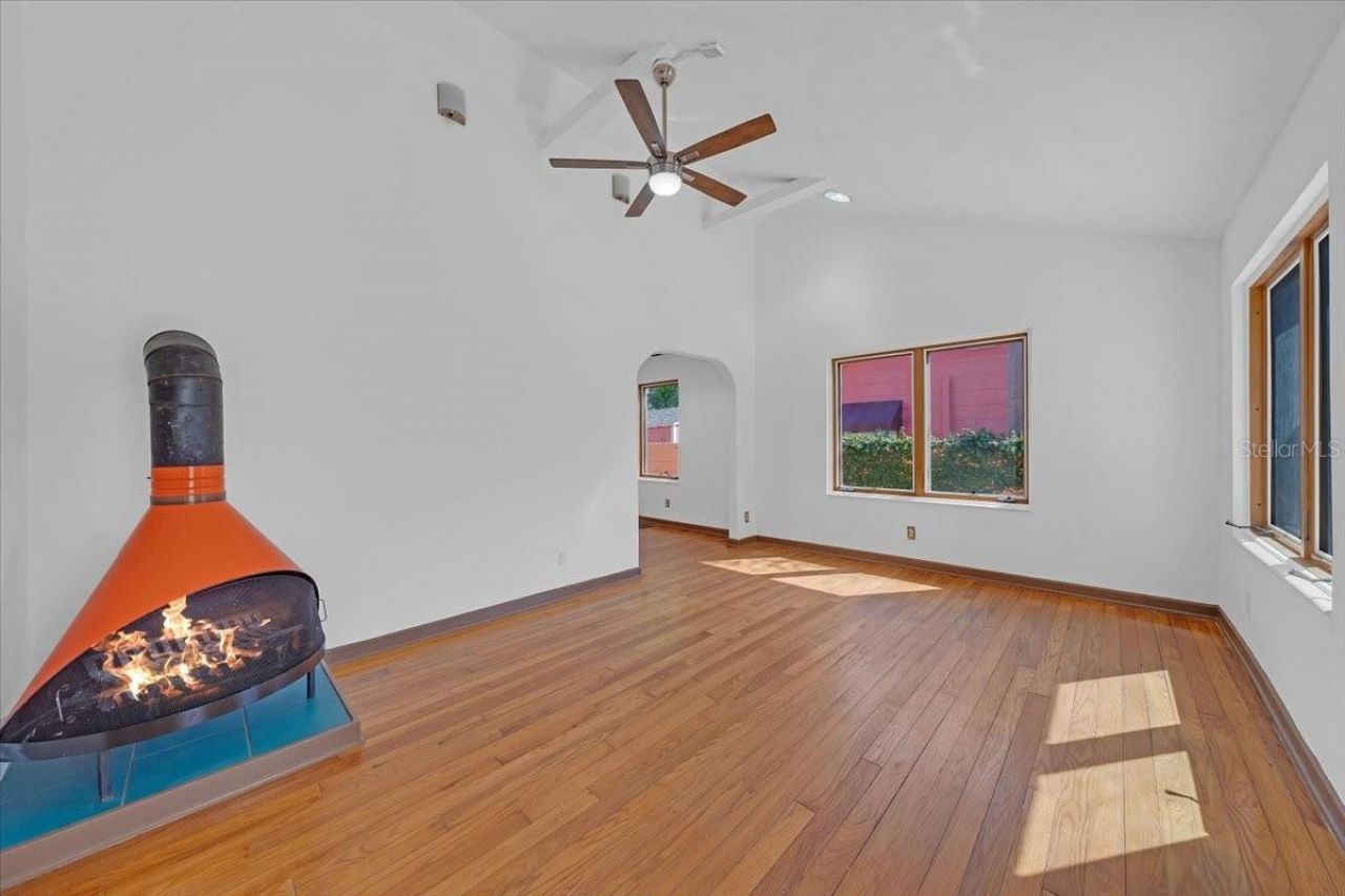 225 17th Avenue Se, Saint Petersburg, FL 33701 Photo