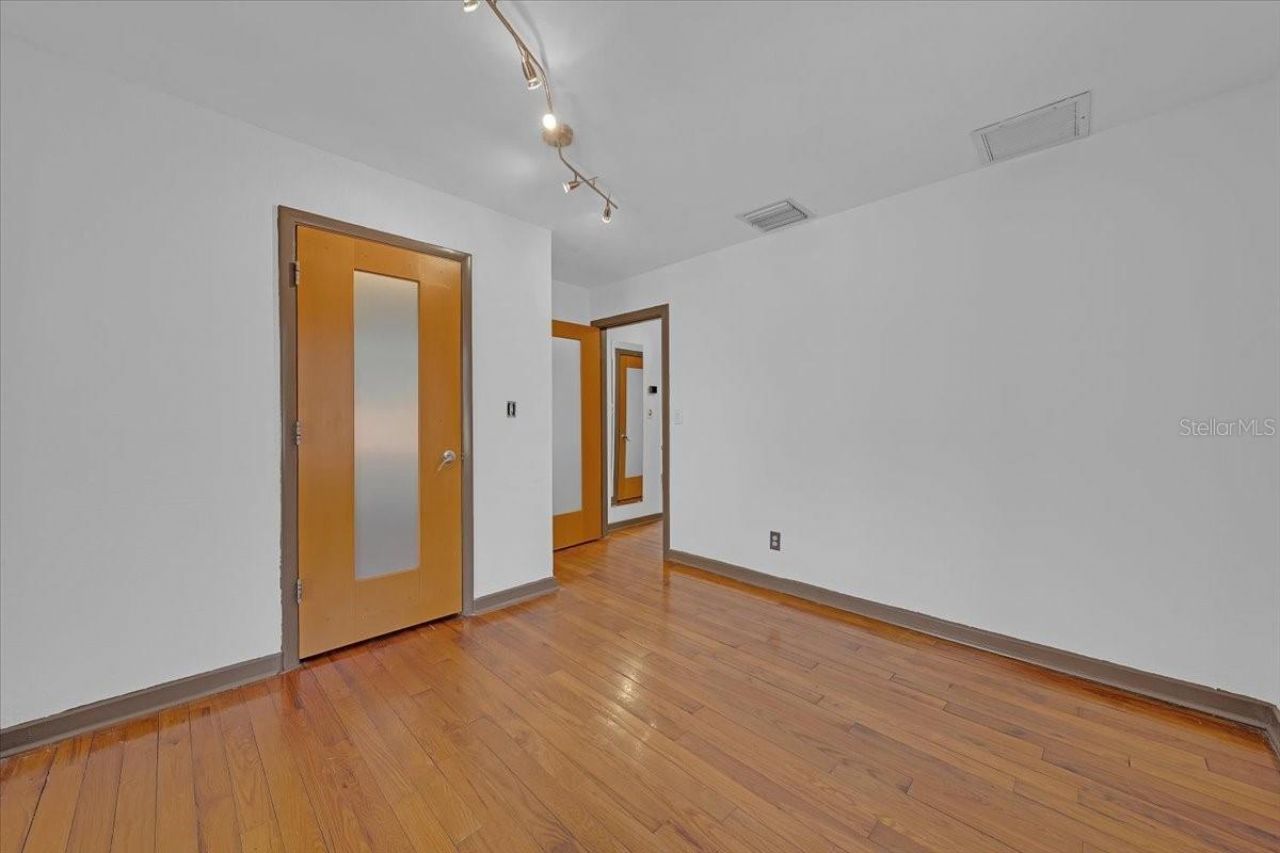 225 17th Avenue Se, Saint Petersburg, FL 33701 Photo