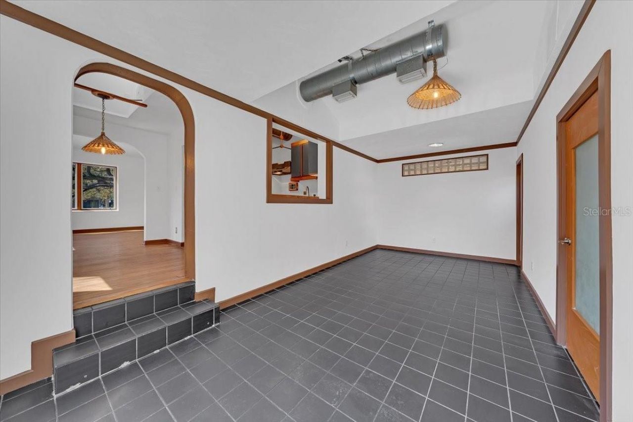 225 17th Avenue Se, Saint Petersburg, FL 33701 Photo