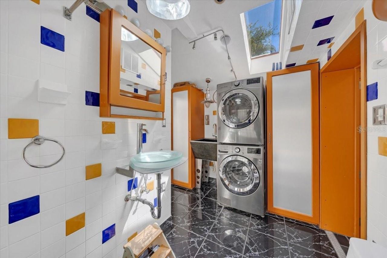 225 17th Avenue Se, Saint Petersburg, FL 33701 Photo