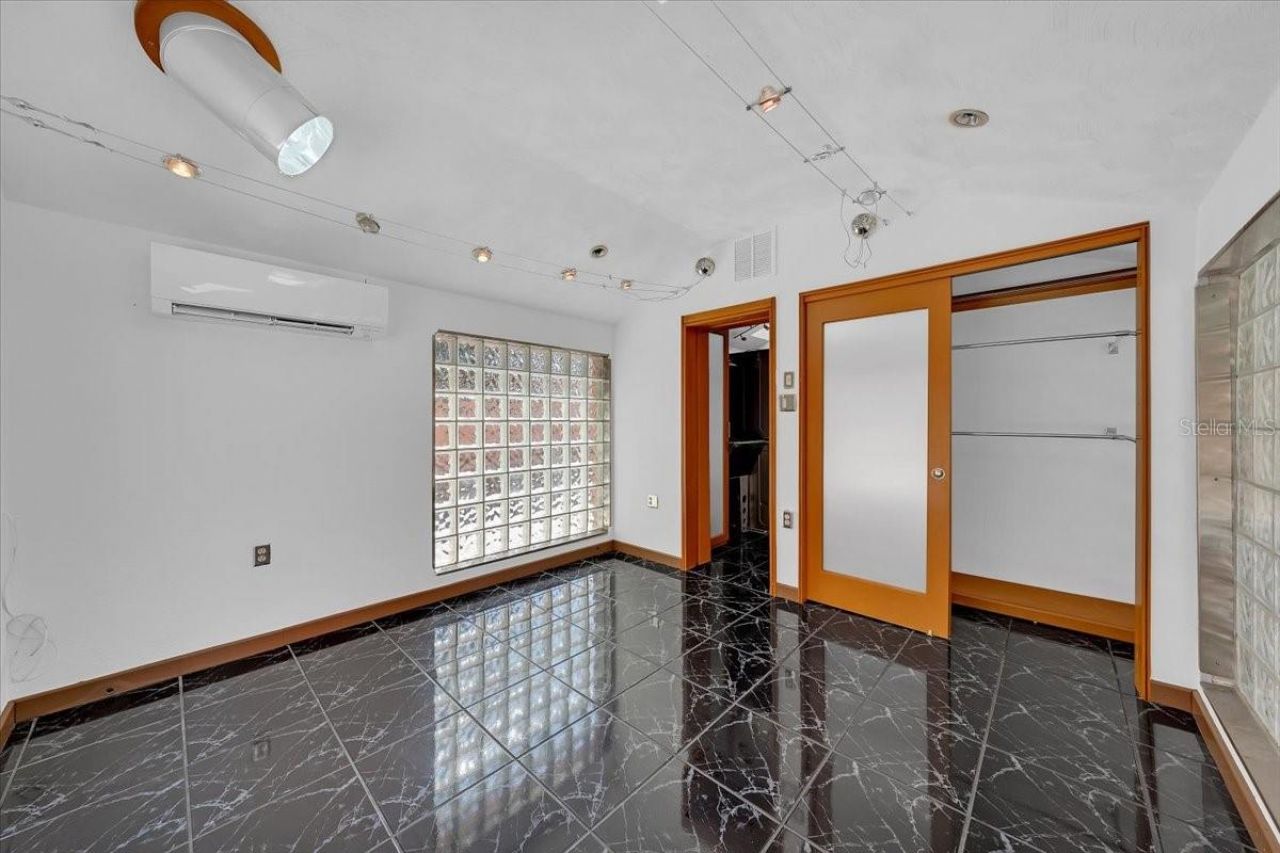 225 17th Avenue Se, Saint Petersburg, FL 33701 Photo