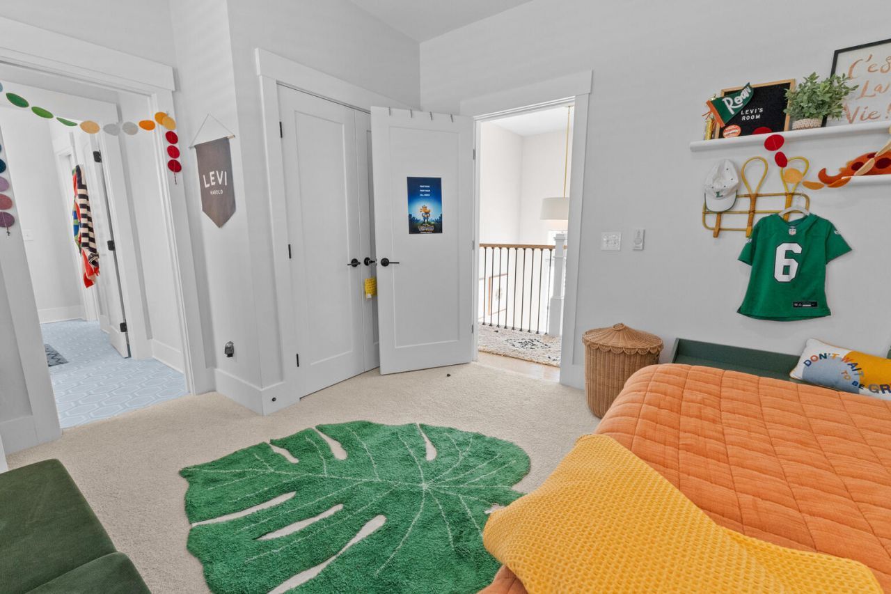 1074 Cinder Street Photo 36