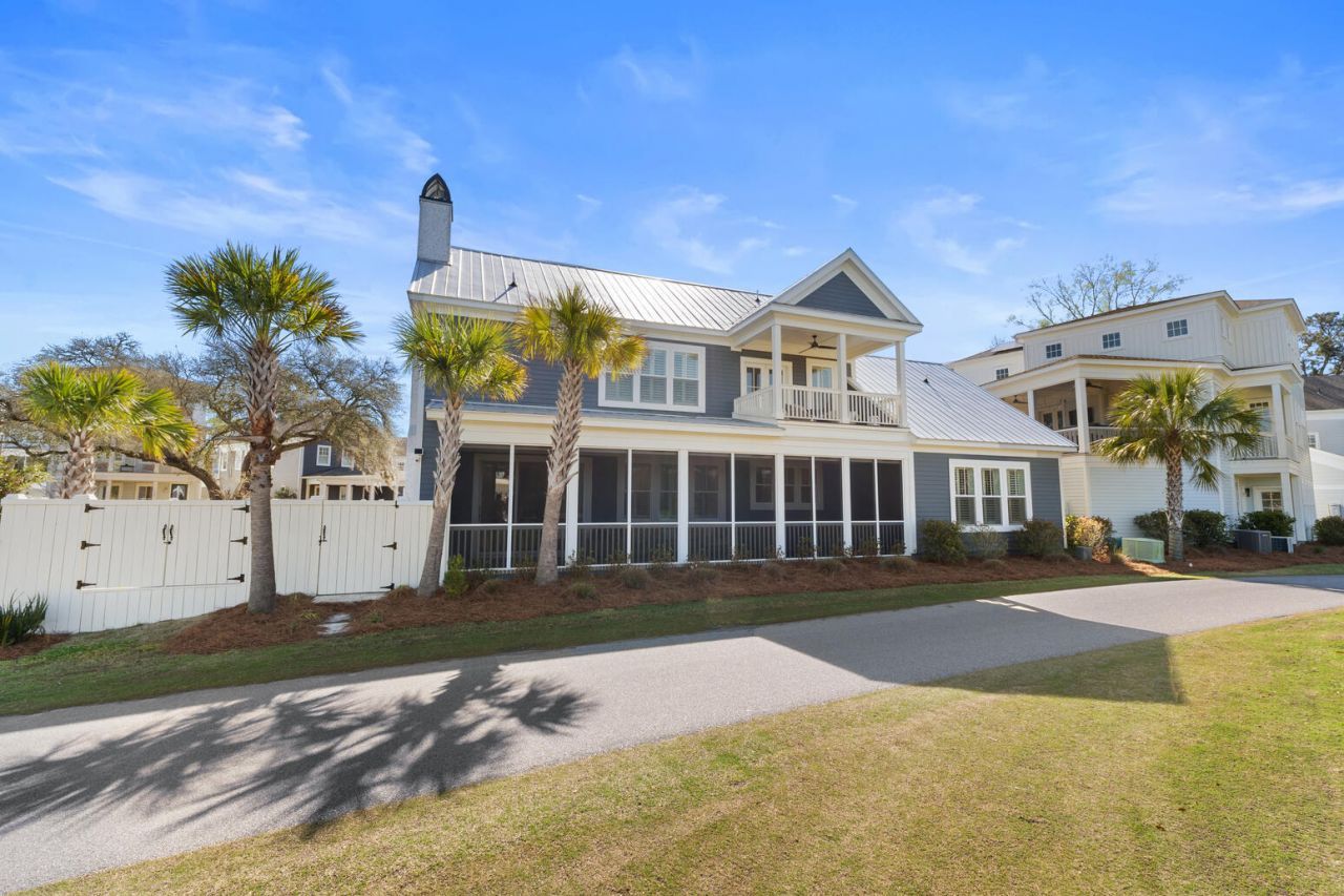 1074 Cinder Street Photo 40