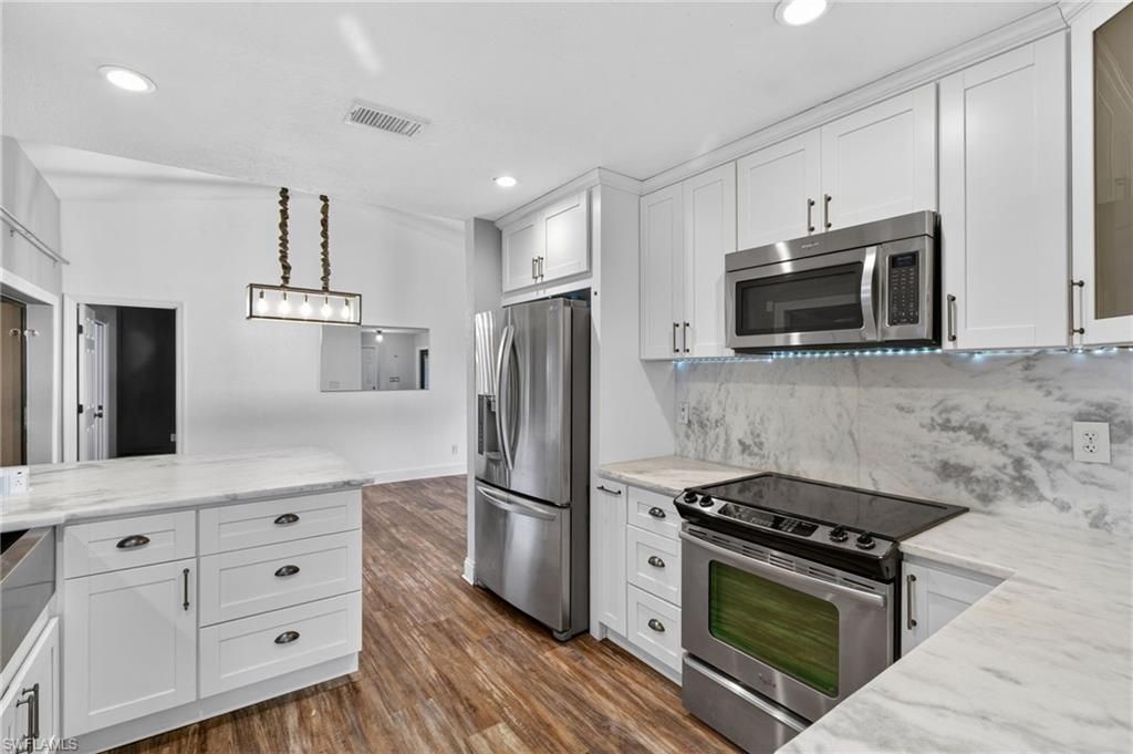 1828 SW 18th Ter , Cape Coral, FL 33991 Photo