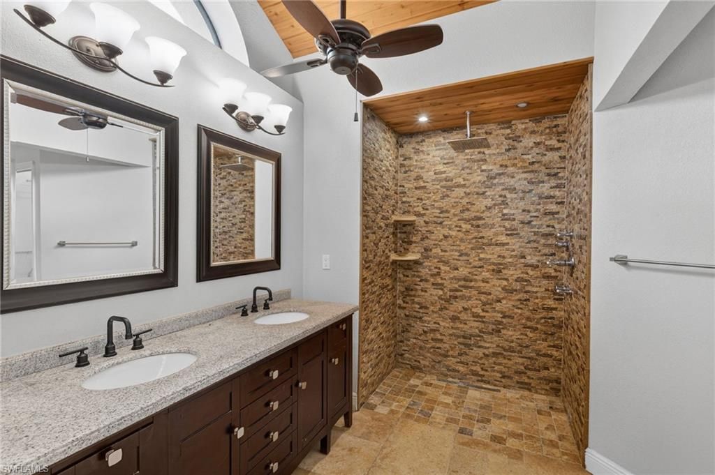 1828 SW 18th Ter , Cape Coral, FL 33991 Photo