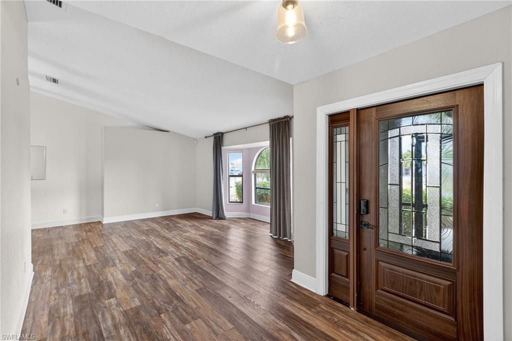 1828 SW 18th Ter , Cape Coral, FL 33991 Photo