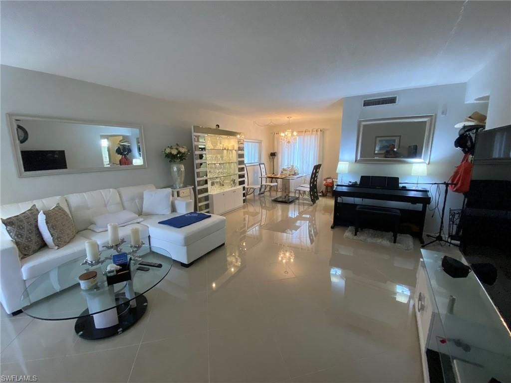 2366 E Mall Dr , Unit 414, Fort Myers, FL 33901 Photo