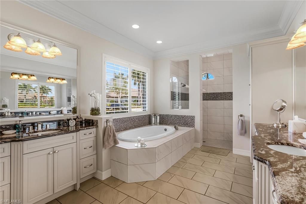 6624 Barbera Ln , Naples, FL 34113 Photo