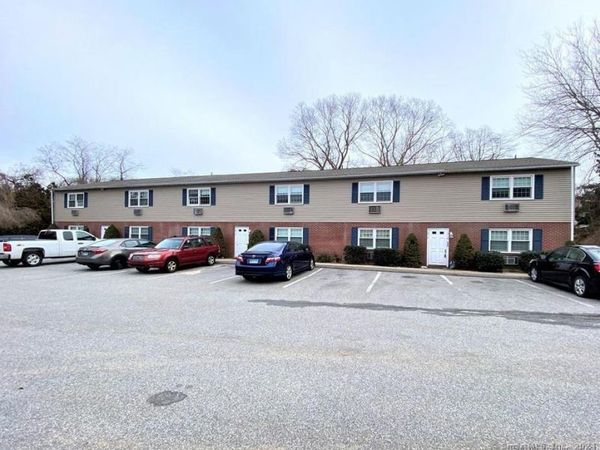 6 Peggy, East Lyme, CT 06333