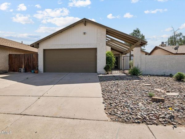 1545 W JAVELINA Avenue, Mesa, AZ 85202