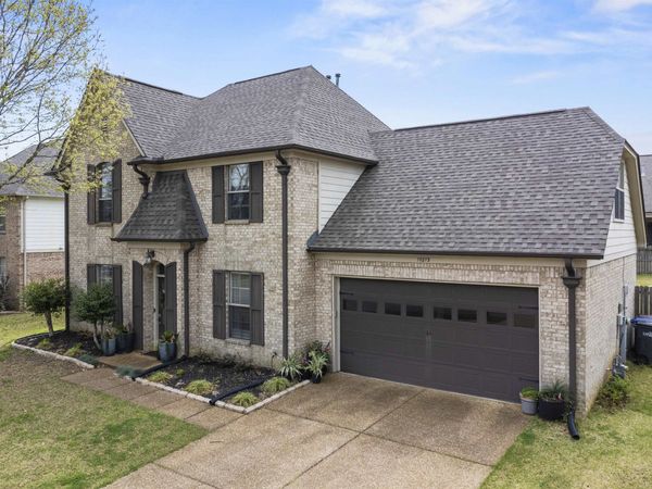 10213 CARLY DR, Lakeland, TN 38002