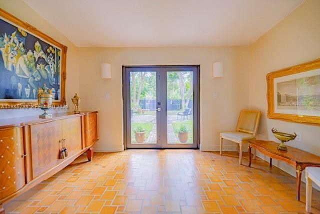 375 De Soto Dr , Miami Springs, FL 33166 Photo