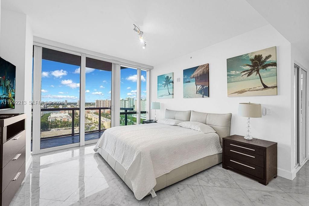 17121 Collins Ave , Unit 1808, Sunny Isles Beach, FL 33160 Photo