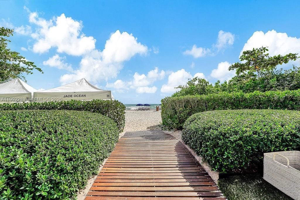 17121 Collins Ave , Unit 1808, Sunny Isles Beach, FL 33160 Photo