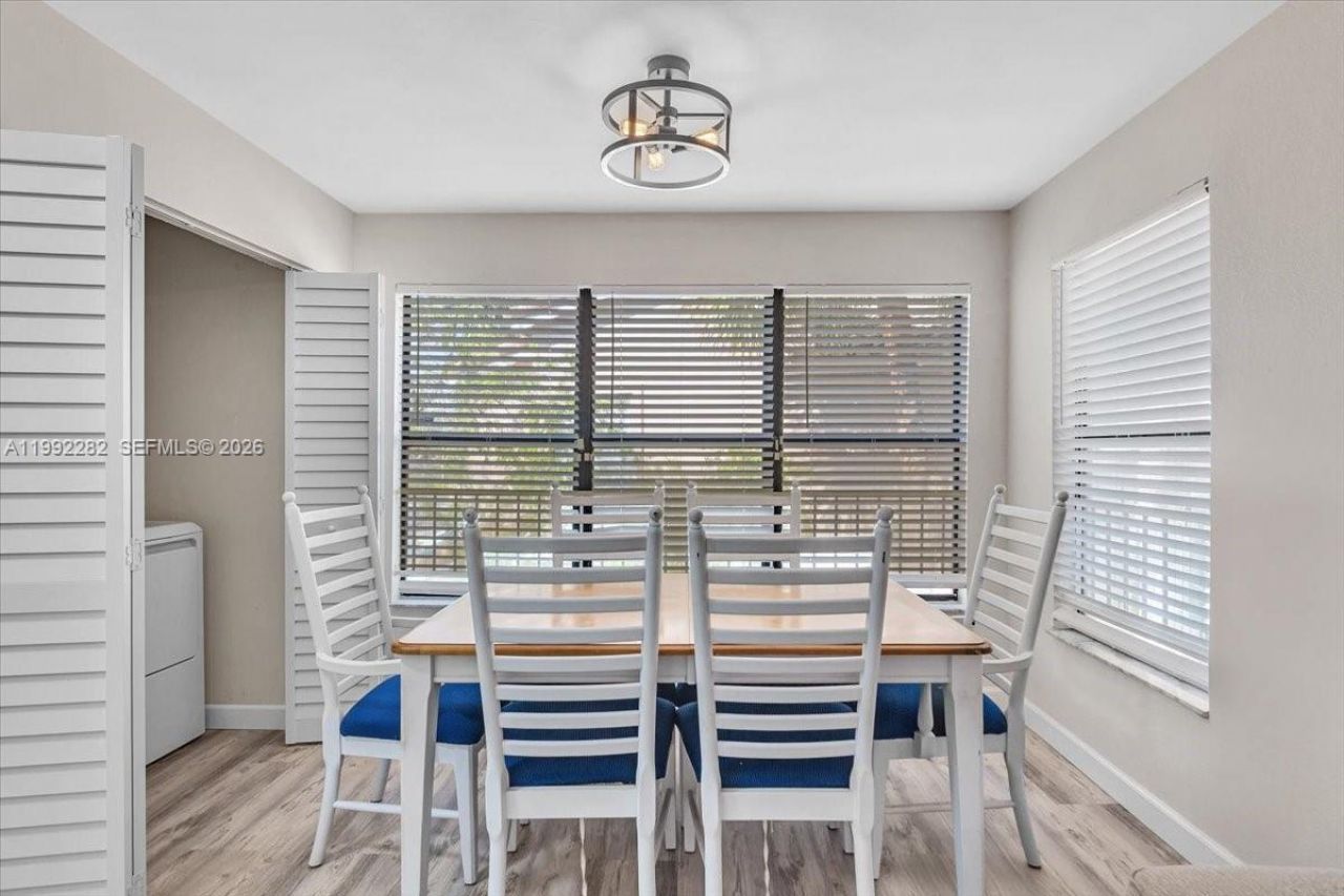 2796 S University Dr , Unit 2202, Davie, FL 33328 Photo