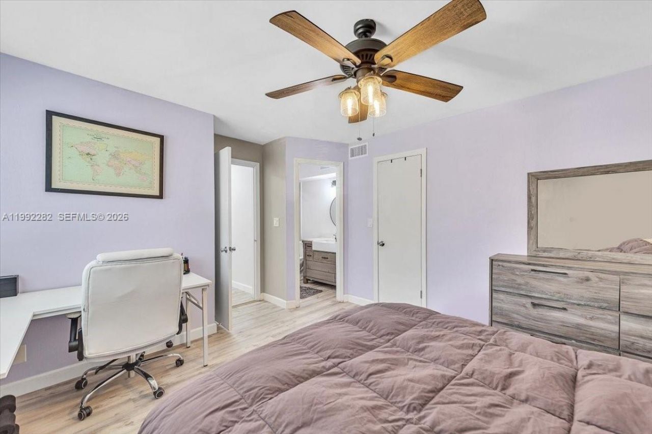 2796 S University Dr , Unit 2202, Davie, FL 33328 Photo