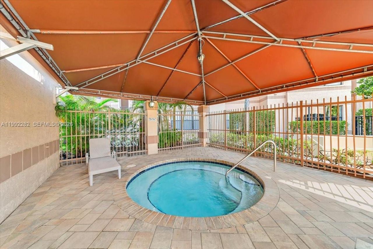 2796 S University Dr , Unit 2202, Davie, FL 33328 Photo