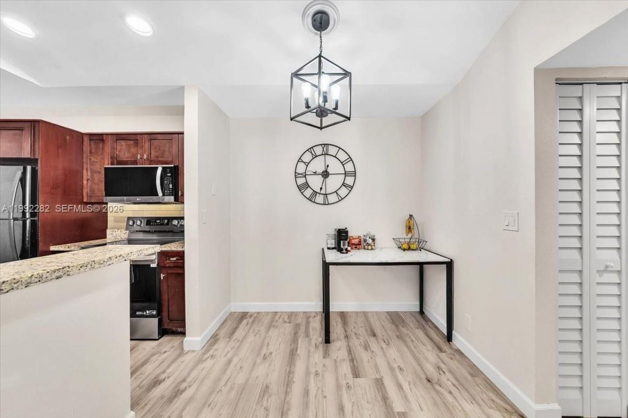 2796 S University Dr , Unit 2202, Davie, FL 33328 Photo