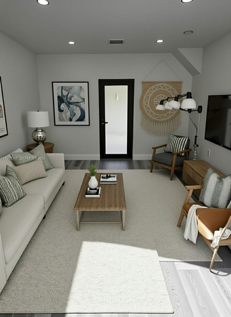 2160 NW 30th St , Miami, FL 33142 Photo