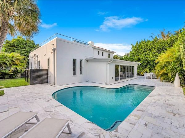 4321 Nautilus Dr , Miami Beach, FL 33140