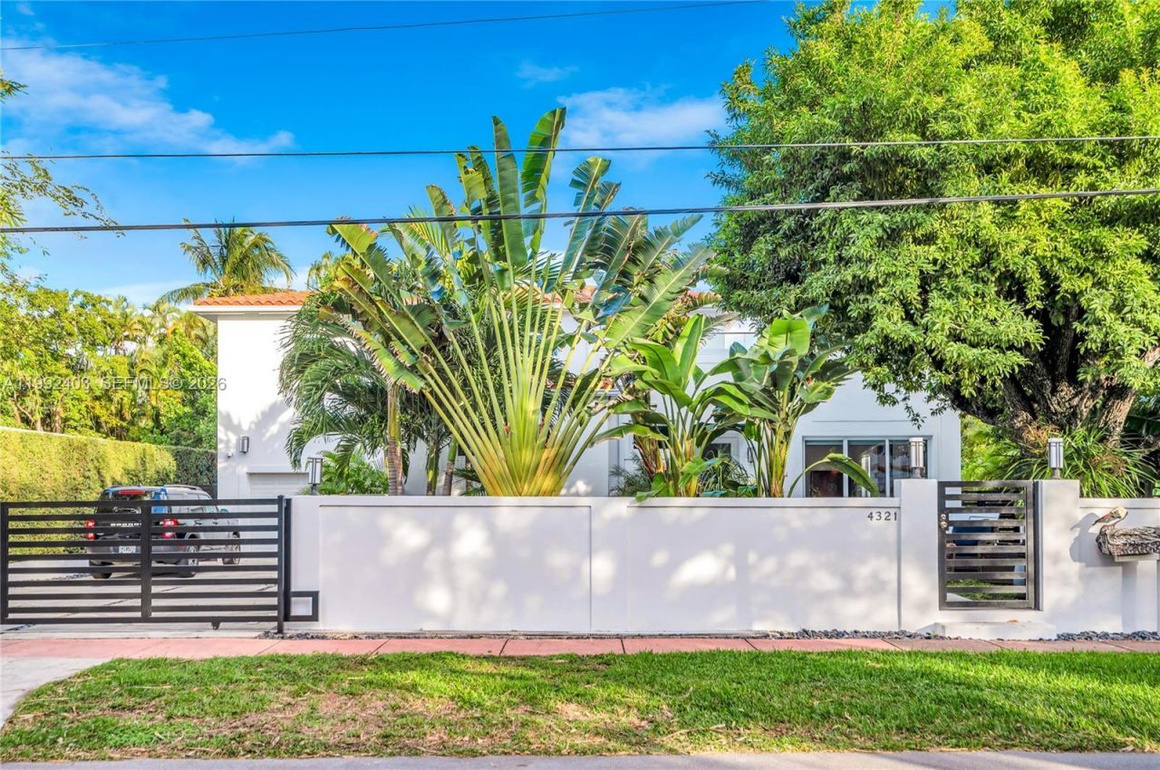 4321 Nautilus Dr , Miami Beach, FL 33140 Photo