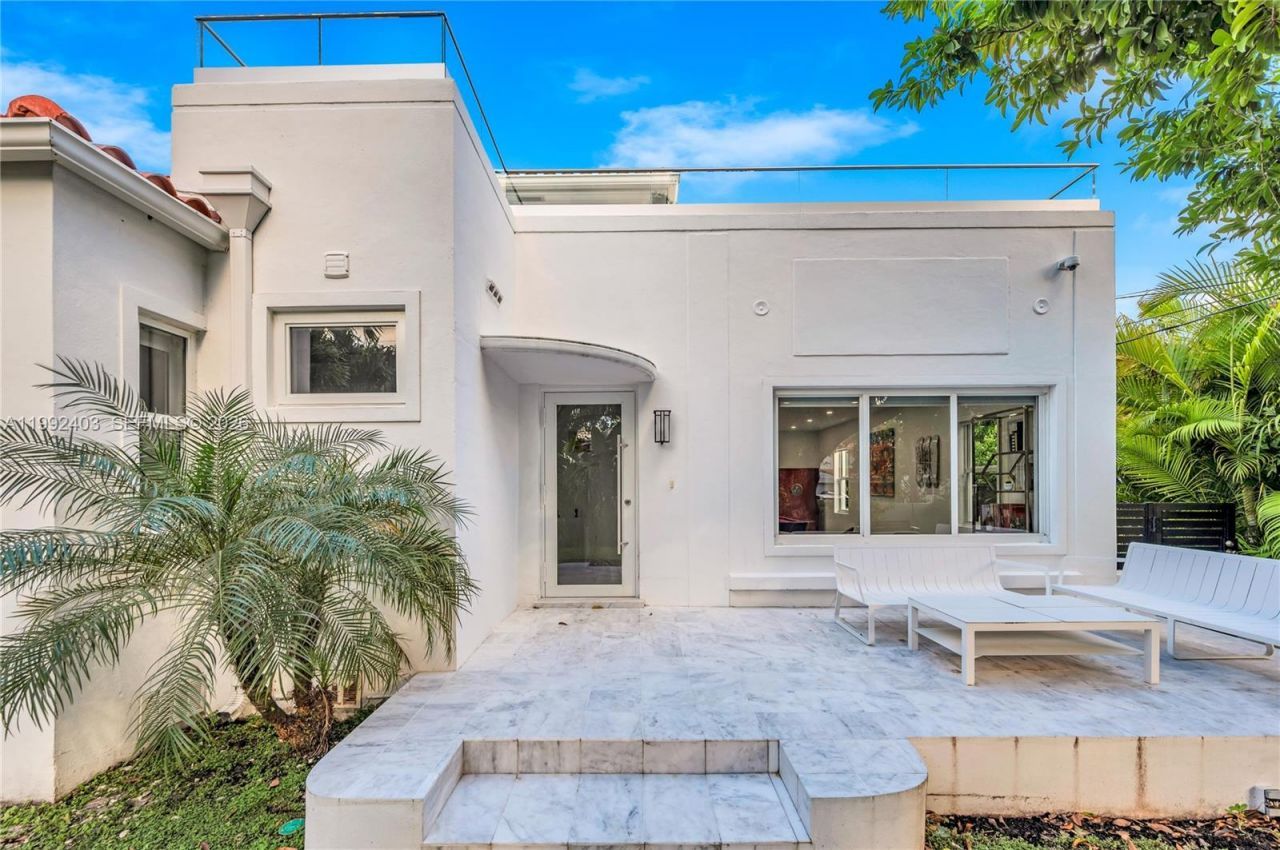 4321 Nautilus Dr , Miami Beach, FL 33140 Photo