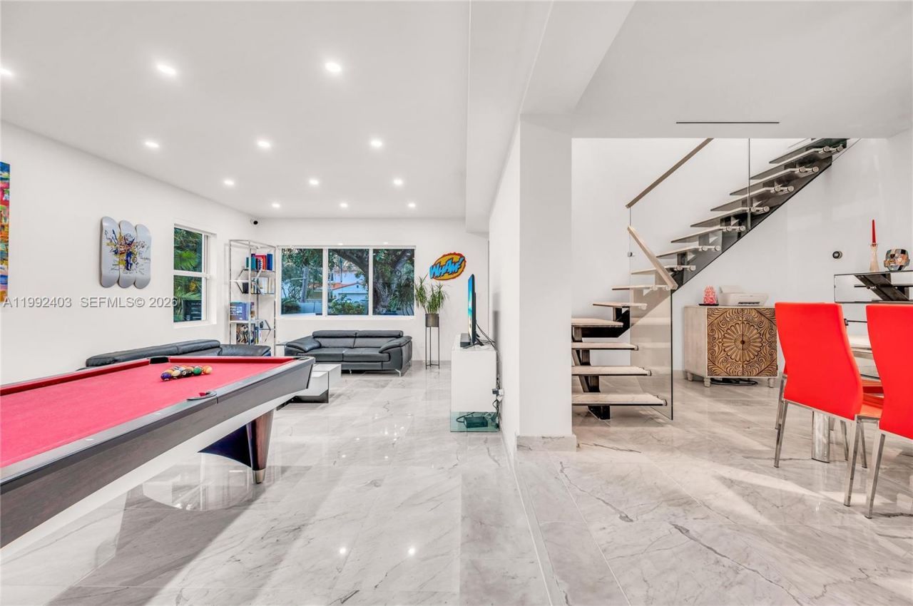 4321 Nautilus Dr , Miami Beach, FL 33140 Photo