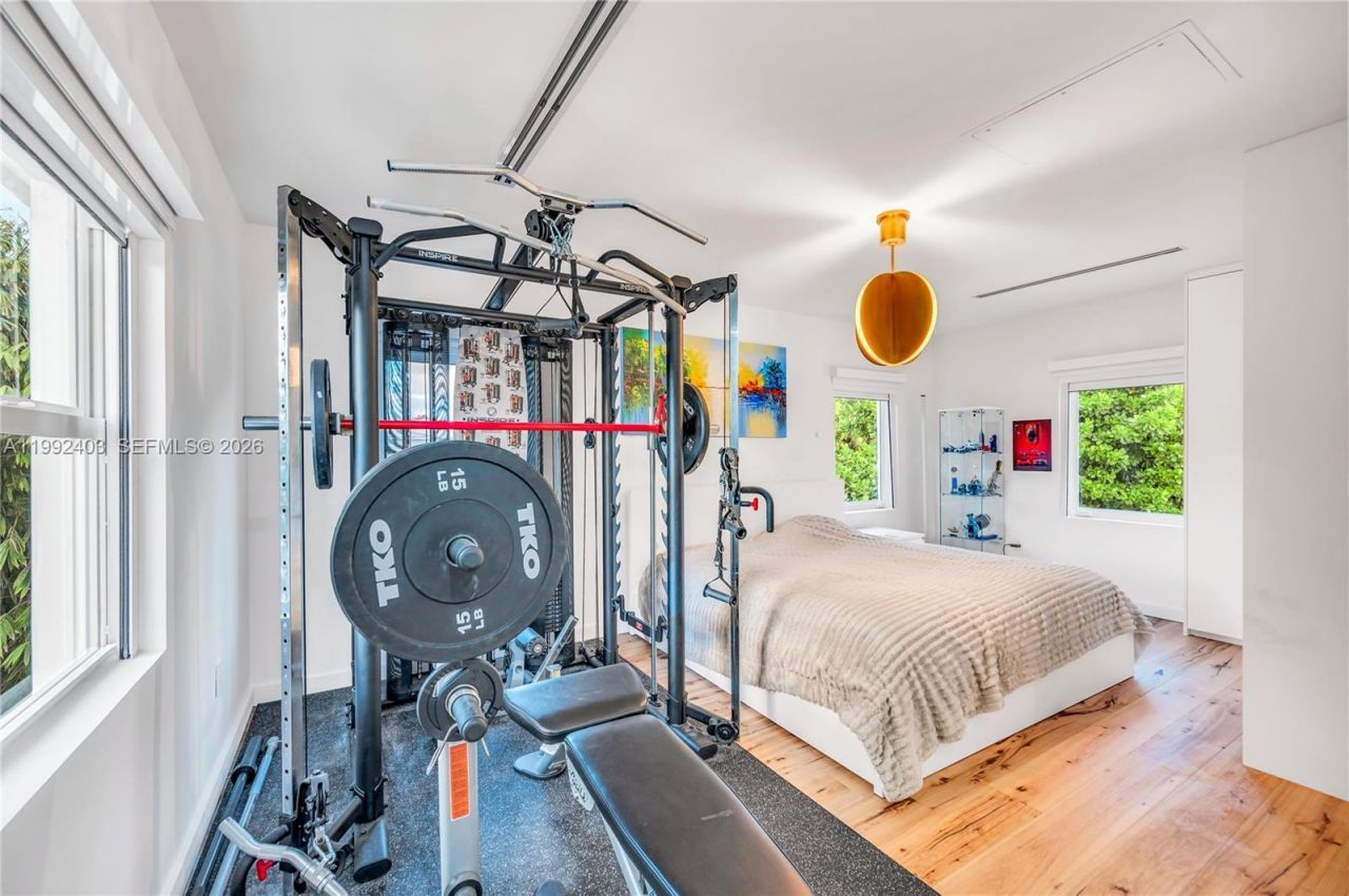 4321 Nautilus Dr , Miami Beach, FL 33140 Photo