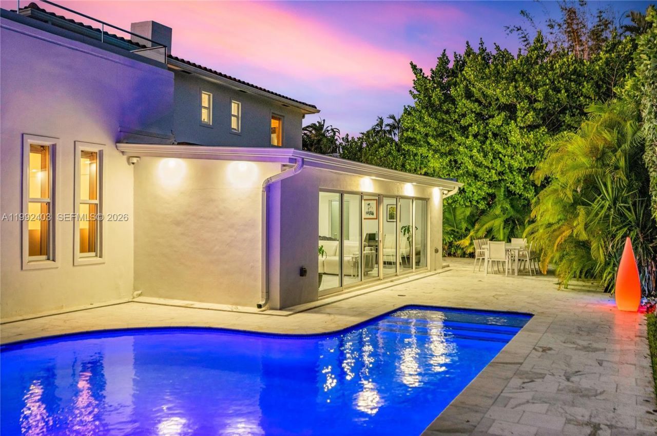 4321 Nautilus Dr , Miami Beach, FL 33140 Photo