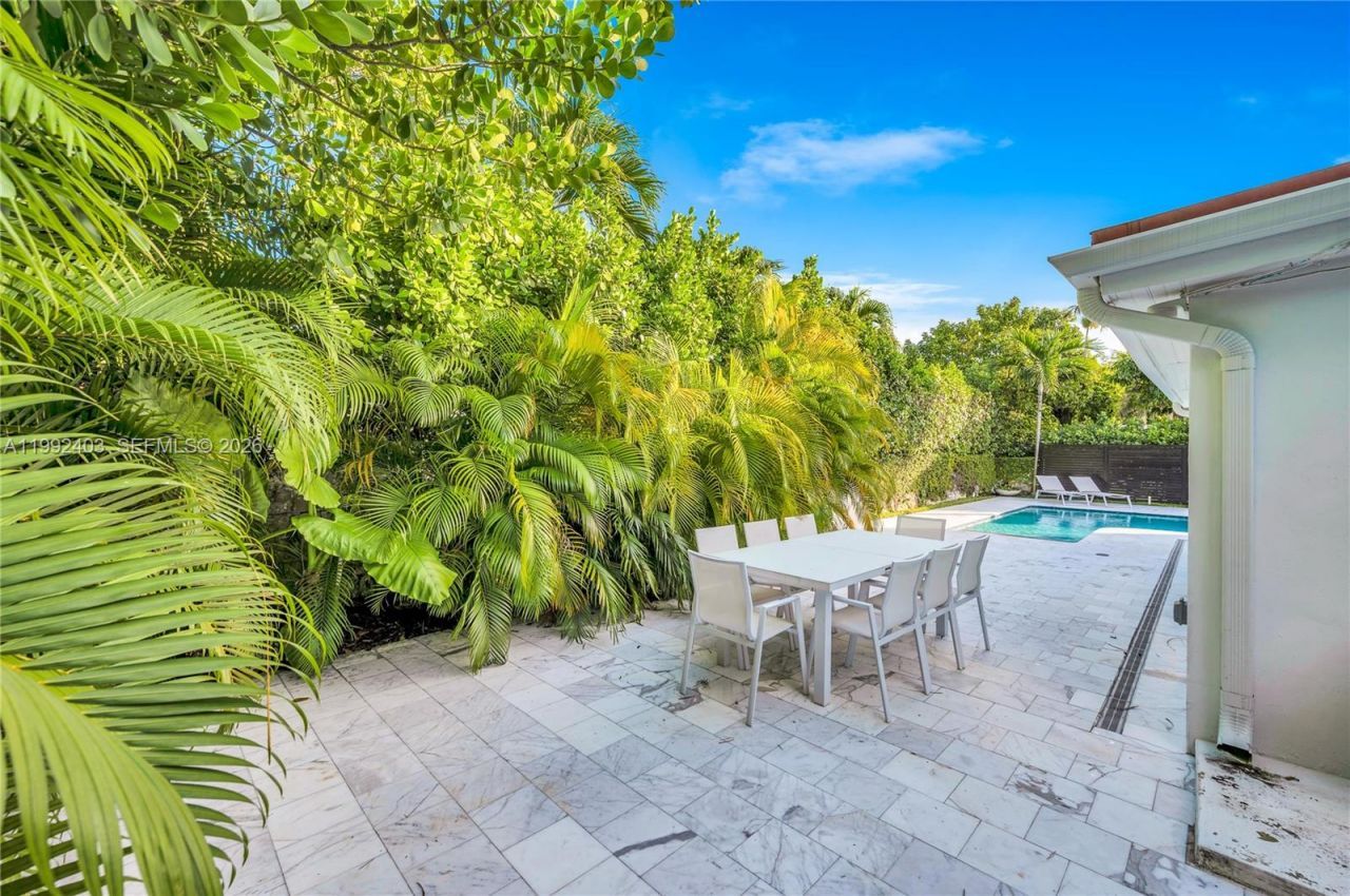 4321 Nautilus Dr , Miami Beach, FL 33140 Photo