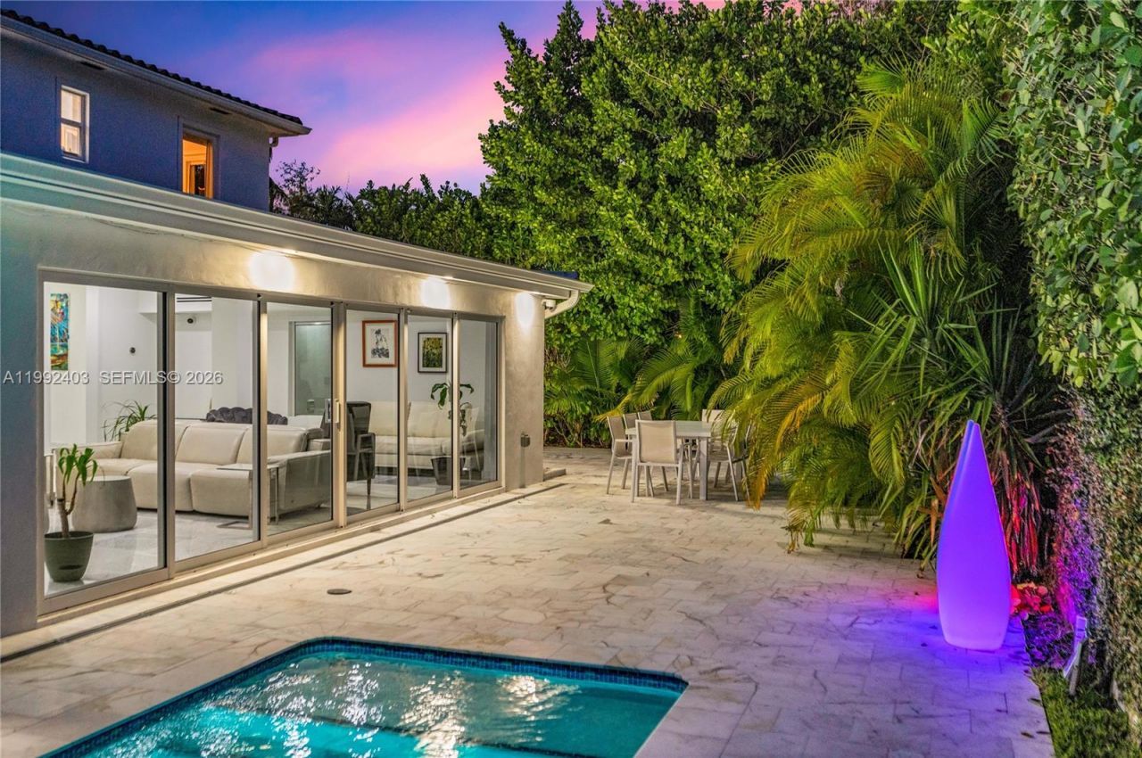 4321 Nautilus Dr , Miami Beach, FL 33140 Photo