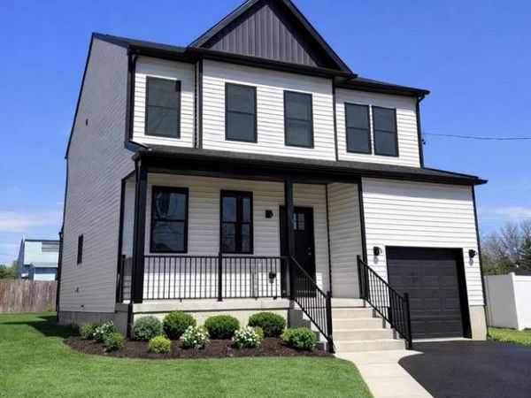 231 RIDGE AVE , BLACKWOOD, NJ 08012