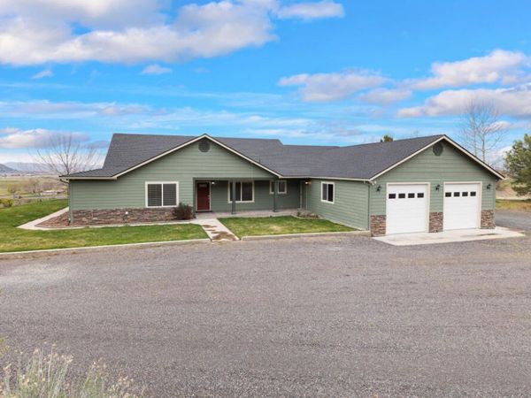 12445 Highway 140 E, Klamath Falls, OR 97603