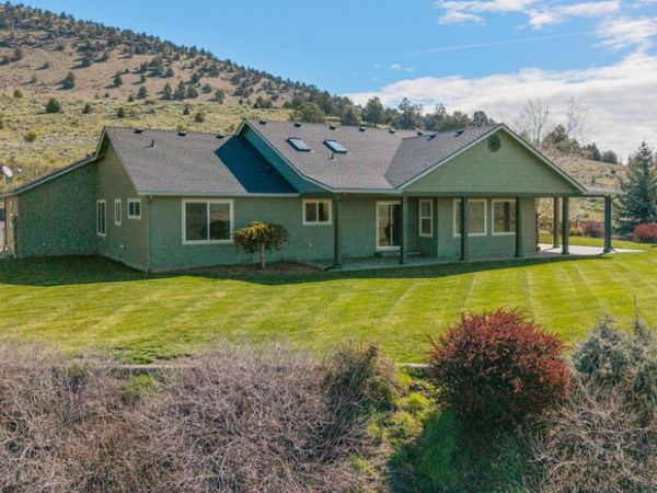 12445 Highway 140 E, Klamath Falls, OR 97603