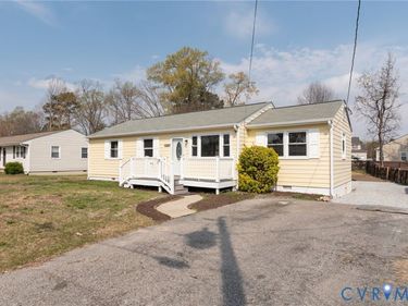 1404 Cameron Avenue , Chesterfield, VA 23836