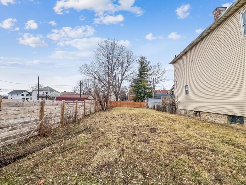 296 E Innis Avenue , Columbus, OH 43207 Photo 2