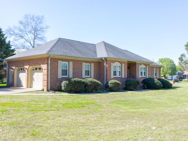 300 Morning Side Drive, Rossville, GA 30741