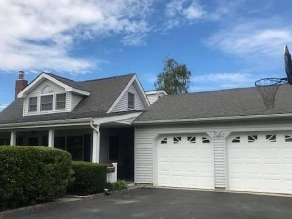 818 12th Street , West Babylon, NY 11704