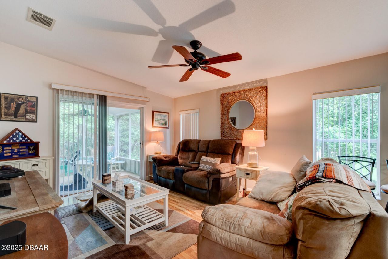 387 Marsh Landing Loop, Oak Hill, FL 32759 Photo