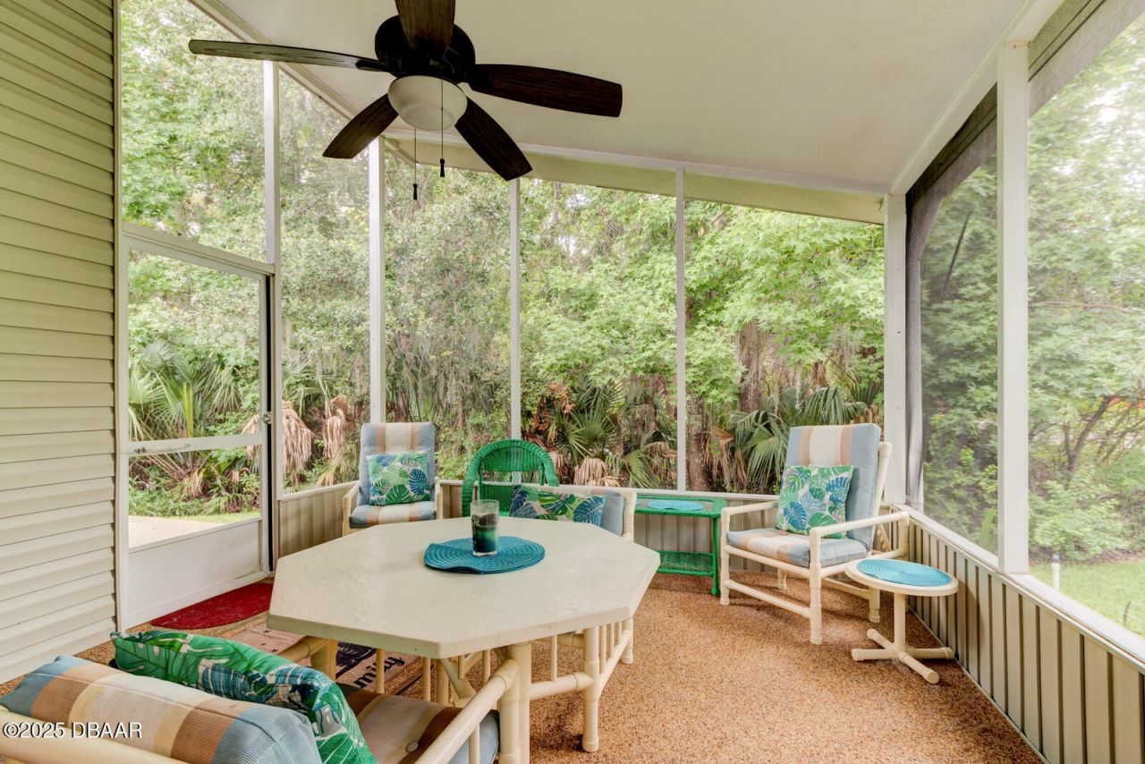 387 Marsh Landing Loop, Oak Hill, FL 32759 Photo