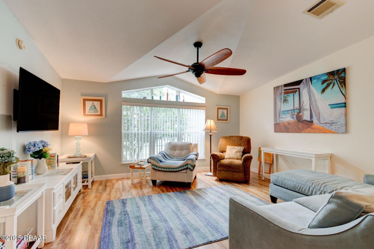 387 Marsh Landing Loop, Oak Hill, FL 32759 Photo